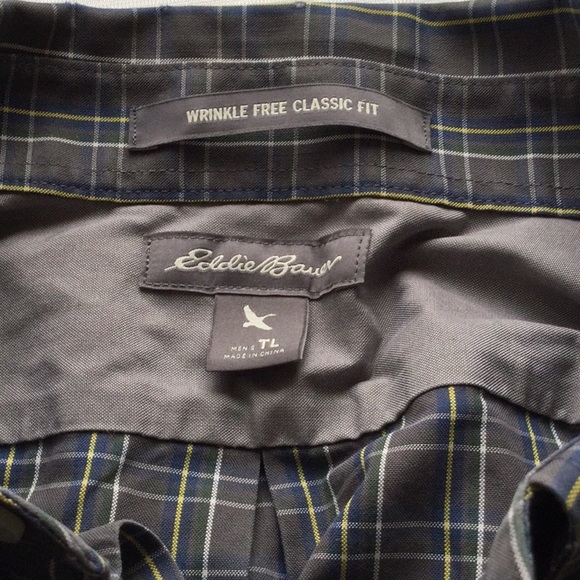 3/$20 item - Men’s Classic Fit Oxford Shirt - Picture 6 of 9